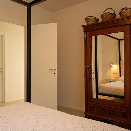 Casaceciliamare * 奥托纳