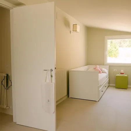 別荘 Casaceciliamare オルトーナ