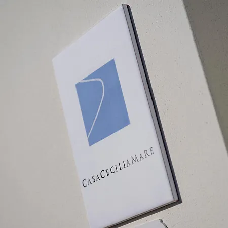 Casaceciliamare オルトーナ