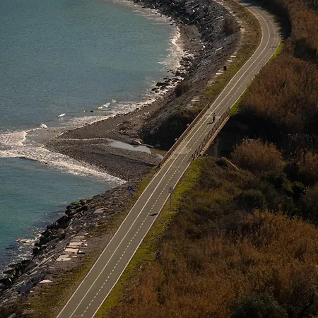 別荘 Casaceciliamare